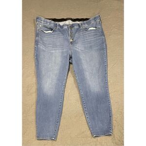 Torrid Women’s Sky High Skinny Jeans Multi Button Light Wash Stretchy